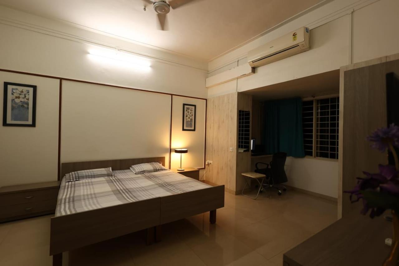 Srinekatan Heritage Villa Homestay アーメダバード エクステリア 写真