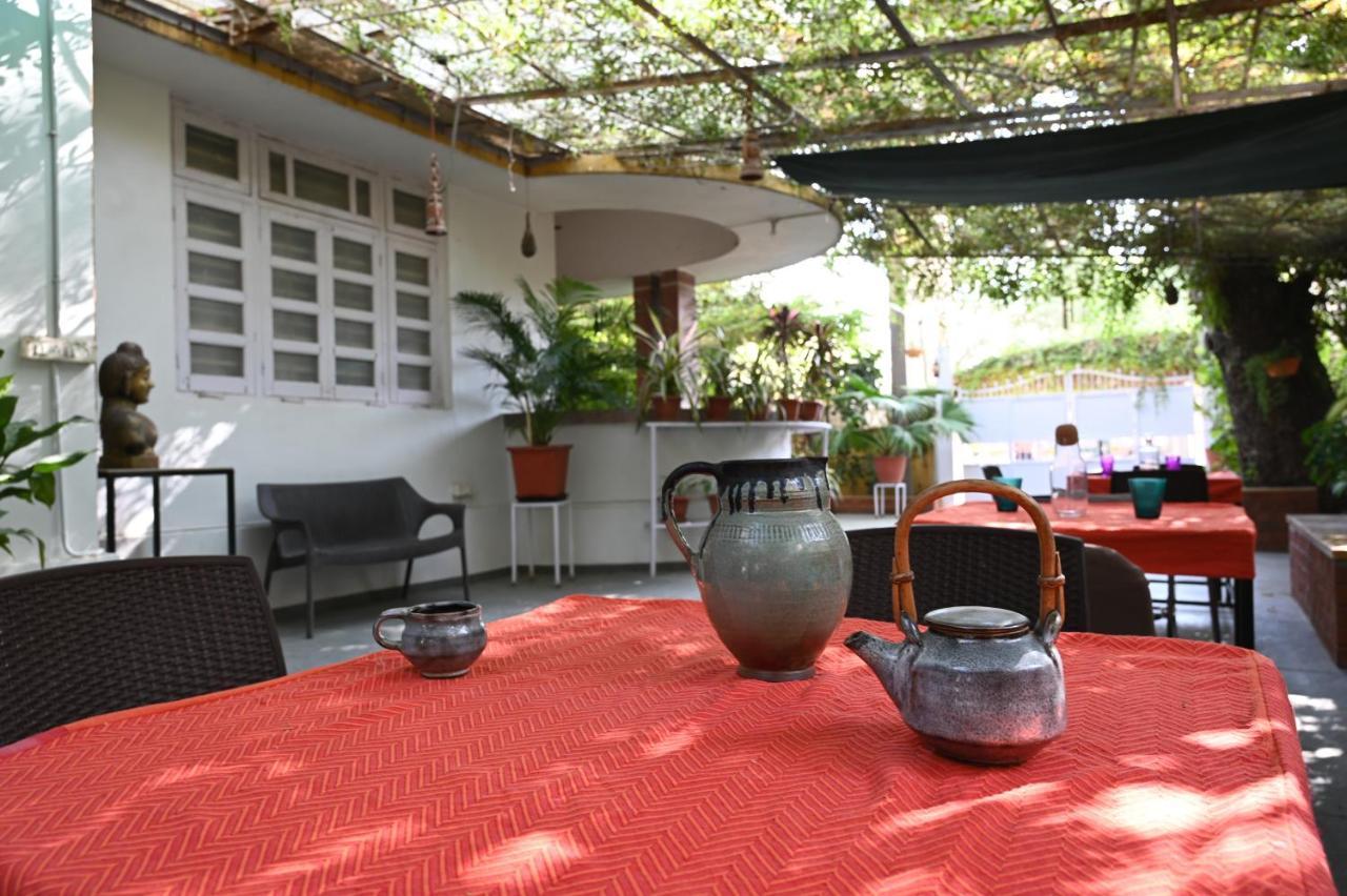 Srinekatan Heritage Villa Homestay アーメダバード エクステリア 写真