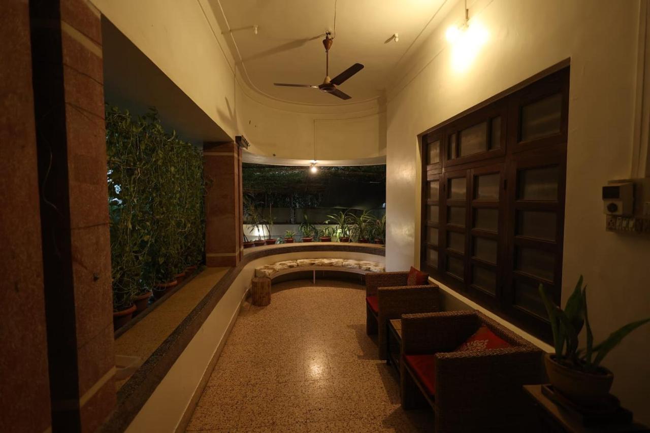 Srinekatan Heritage Villa Homestay アーメダバード エクステリア 写真