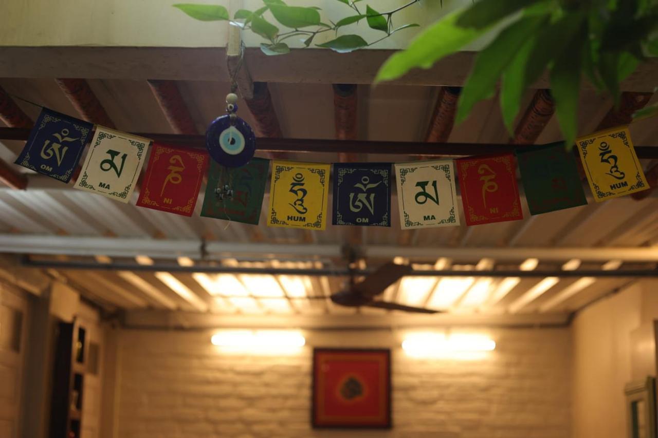 Srinekatan Heritage Villa Homestay アーメダバード エクステリア 写真
