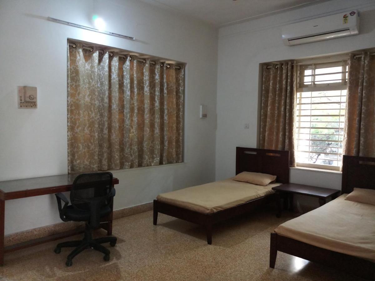 Srinekatan Heritage Villa Homestay アーメダバード エクステリア 写真