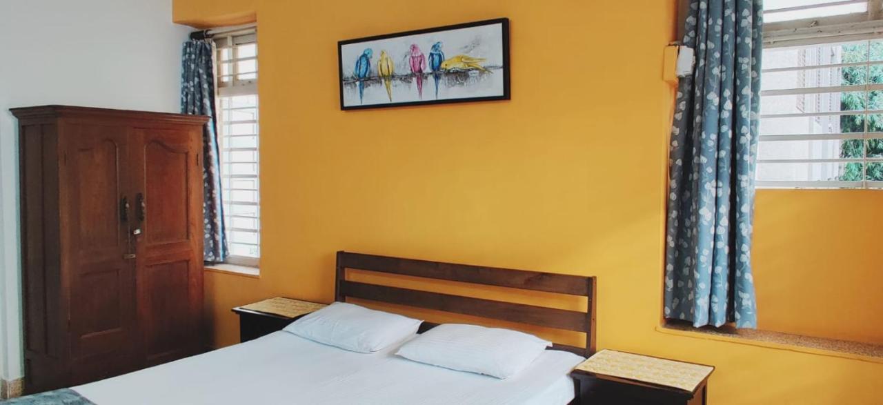 Srinekatan Heritage Villa Homestay アーメダバード エクステリア 写真